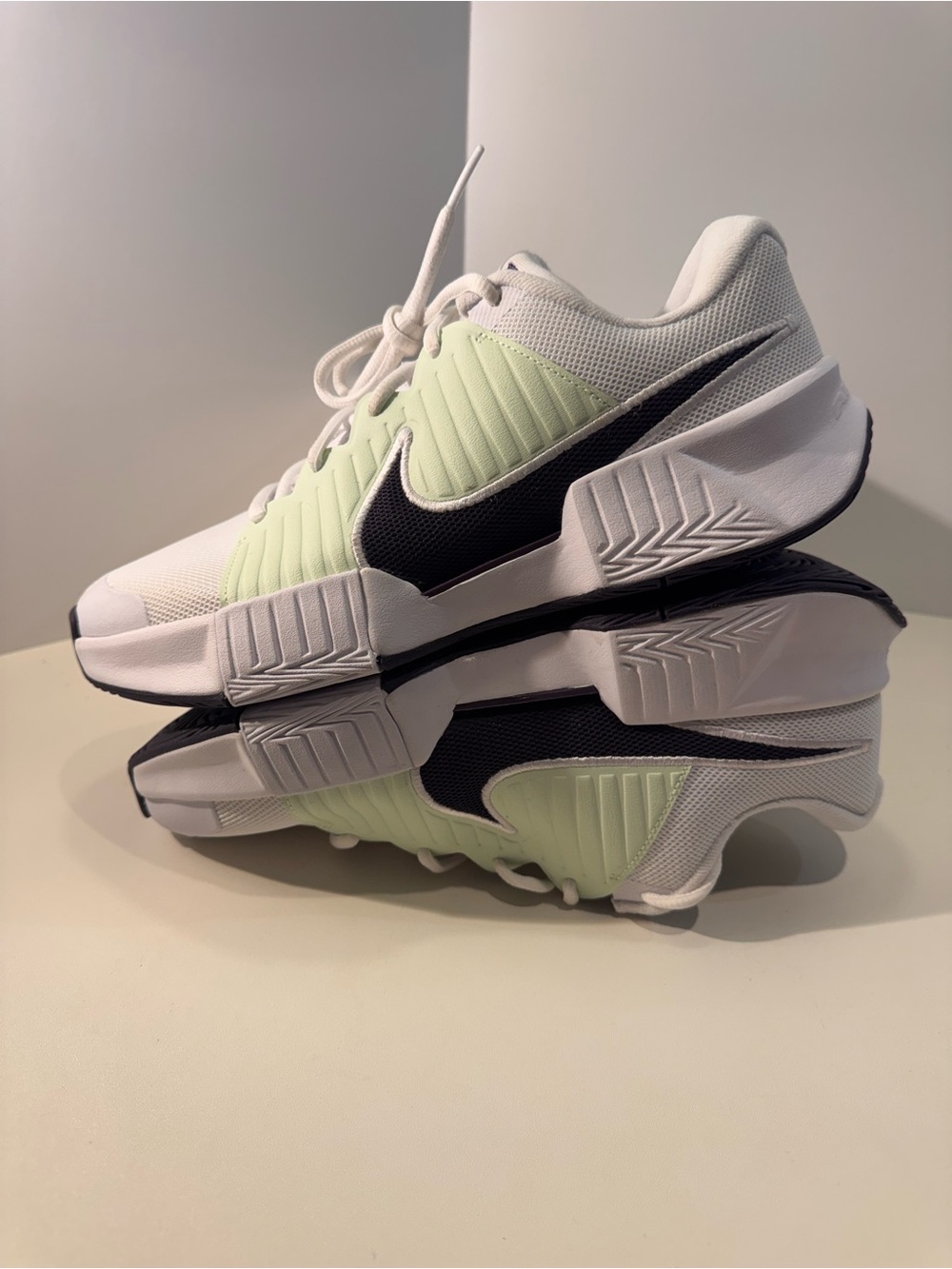 Nike GP Challenge Pro Men’s Hard-Court Tennis Shoes s9.5